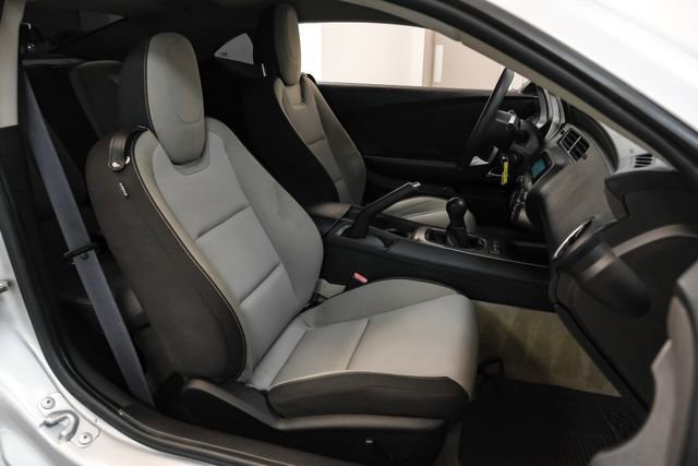 Used 2011 Chevrolet Camaro LT RWD image 26