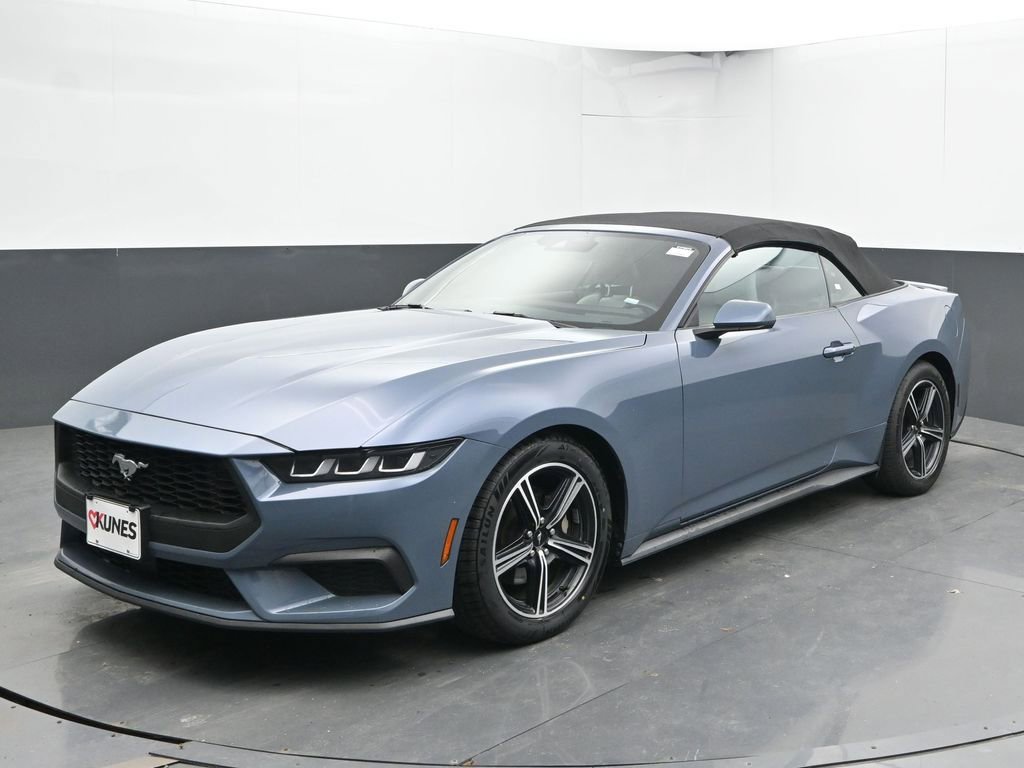 Used 2024 Ford Mustang Premium RWD image 6