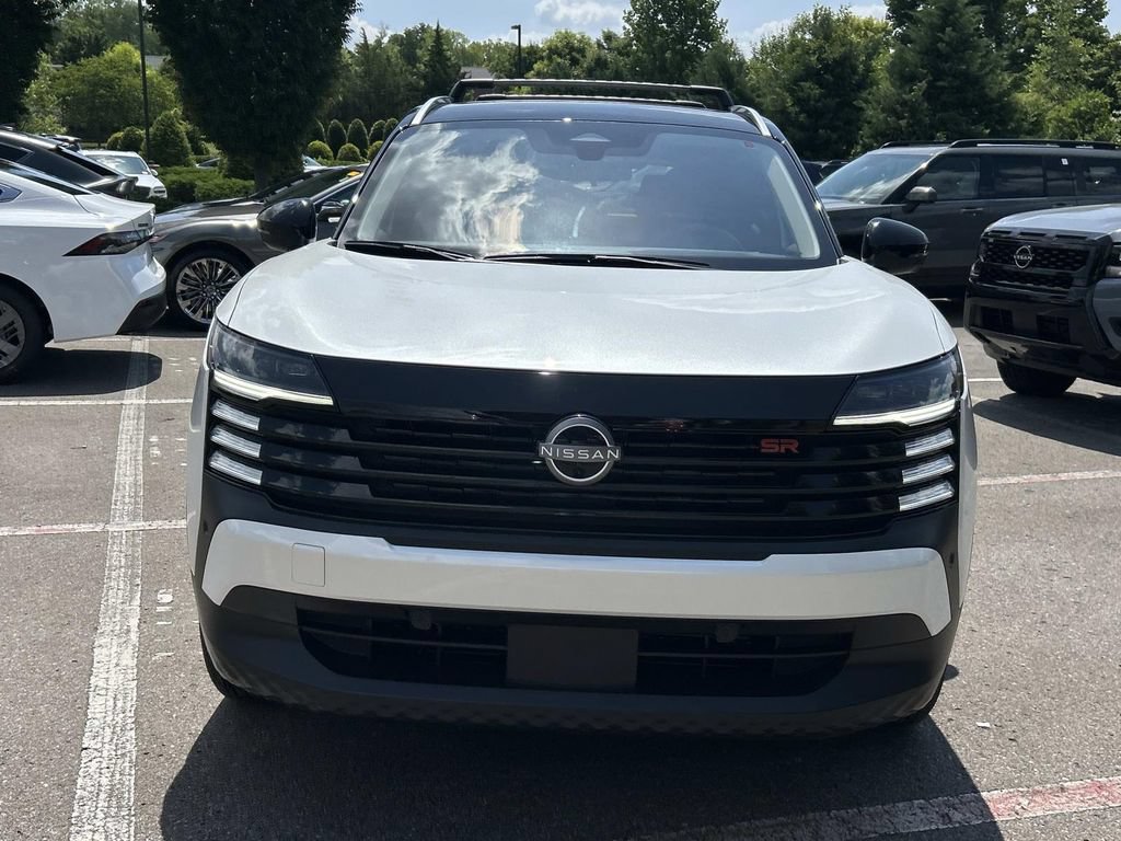 New 2026 Nissan Kicks SR w/ Cold Weather Package AWD/4WD image 2