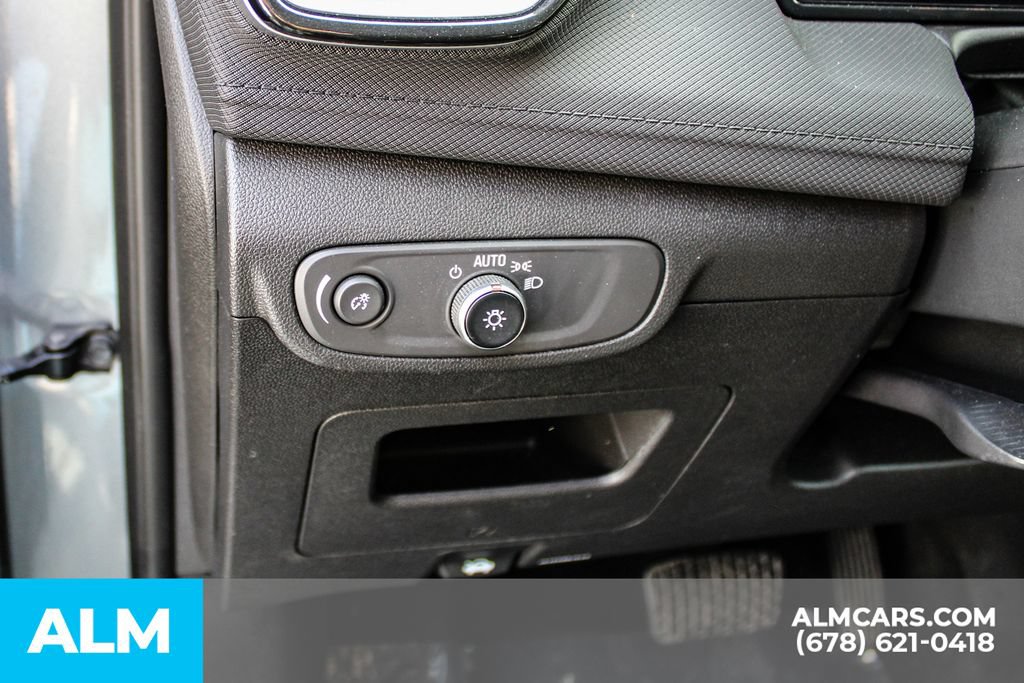 Used 2025 Chevrolet TrailBlazer LT FWD image 29
