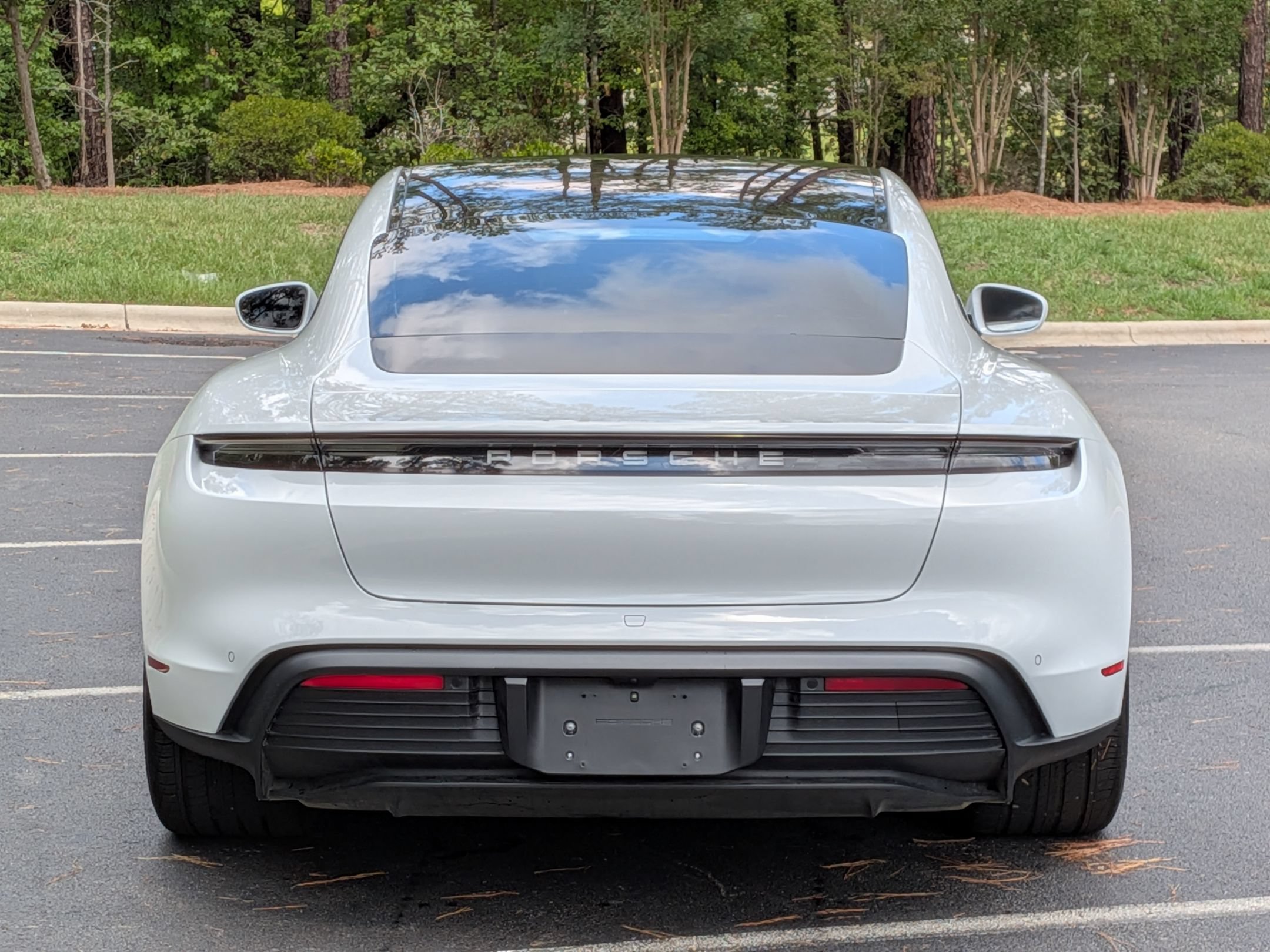 Certified 2023 Porsche Taycan RWD image 29