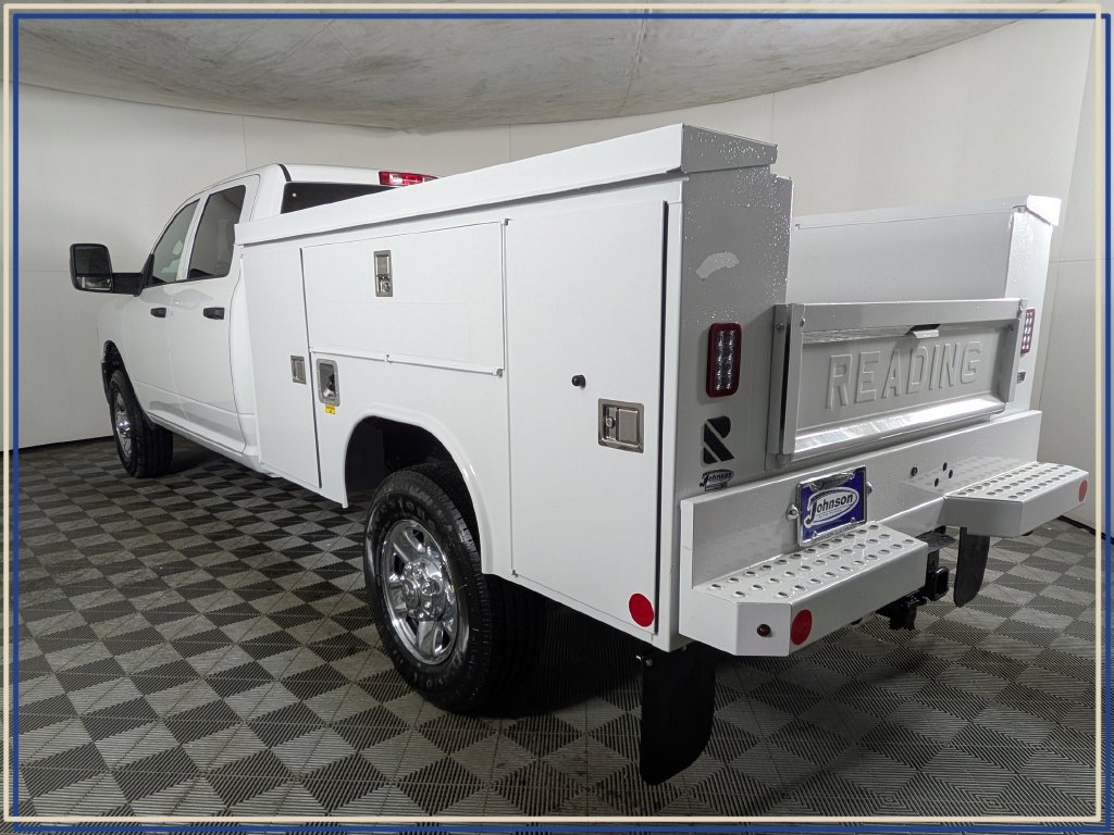 New 2026 RAM 2500 Tradesman w/ Chrome Appearance Group AWD/4WD image 4