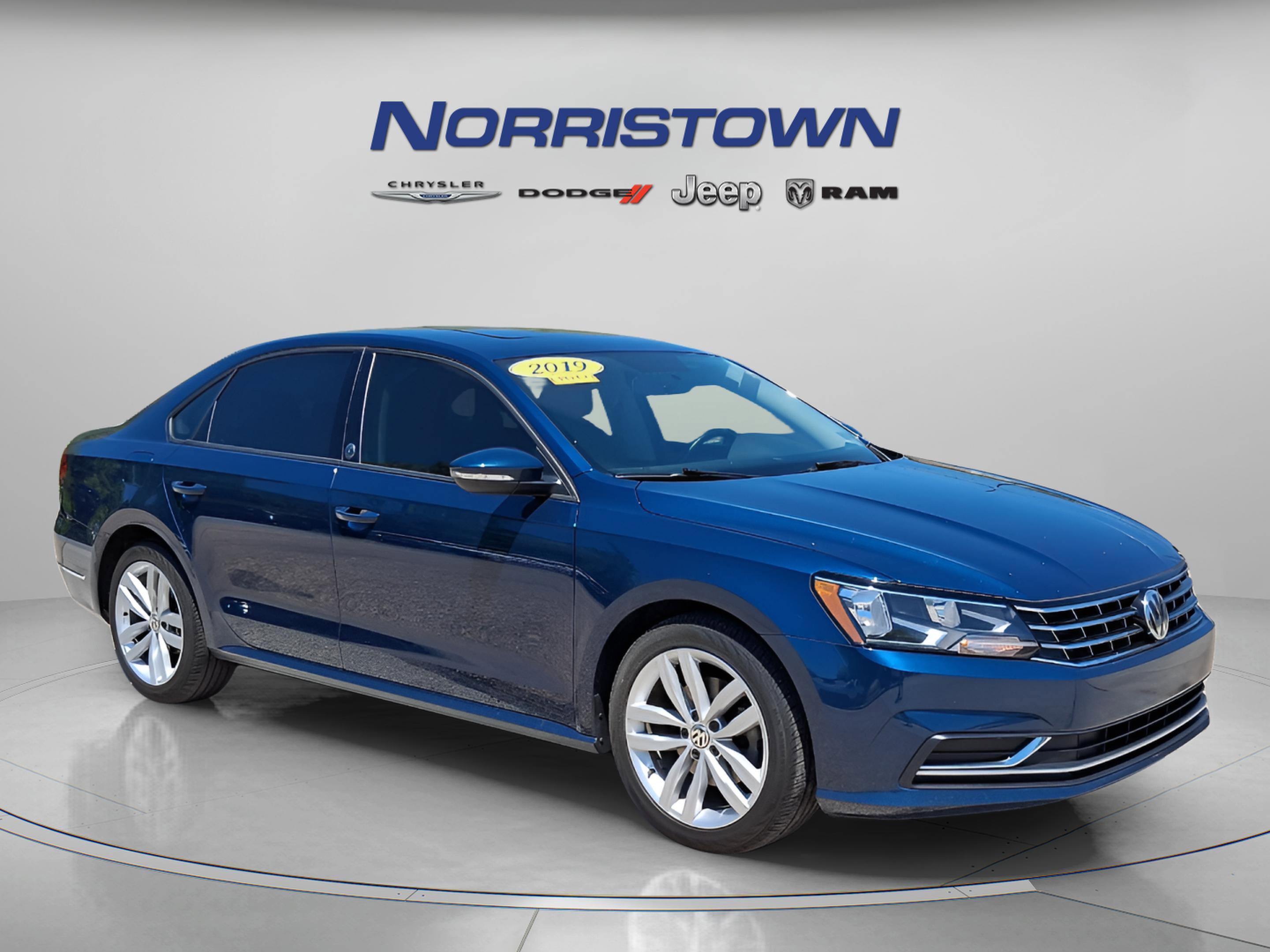 Used 2019 Volkswagen Passat 2.0T Wolfsburg w/ Wheels & Sunroof Package