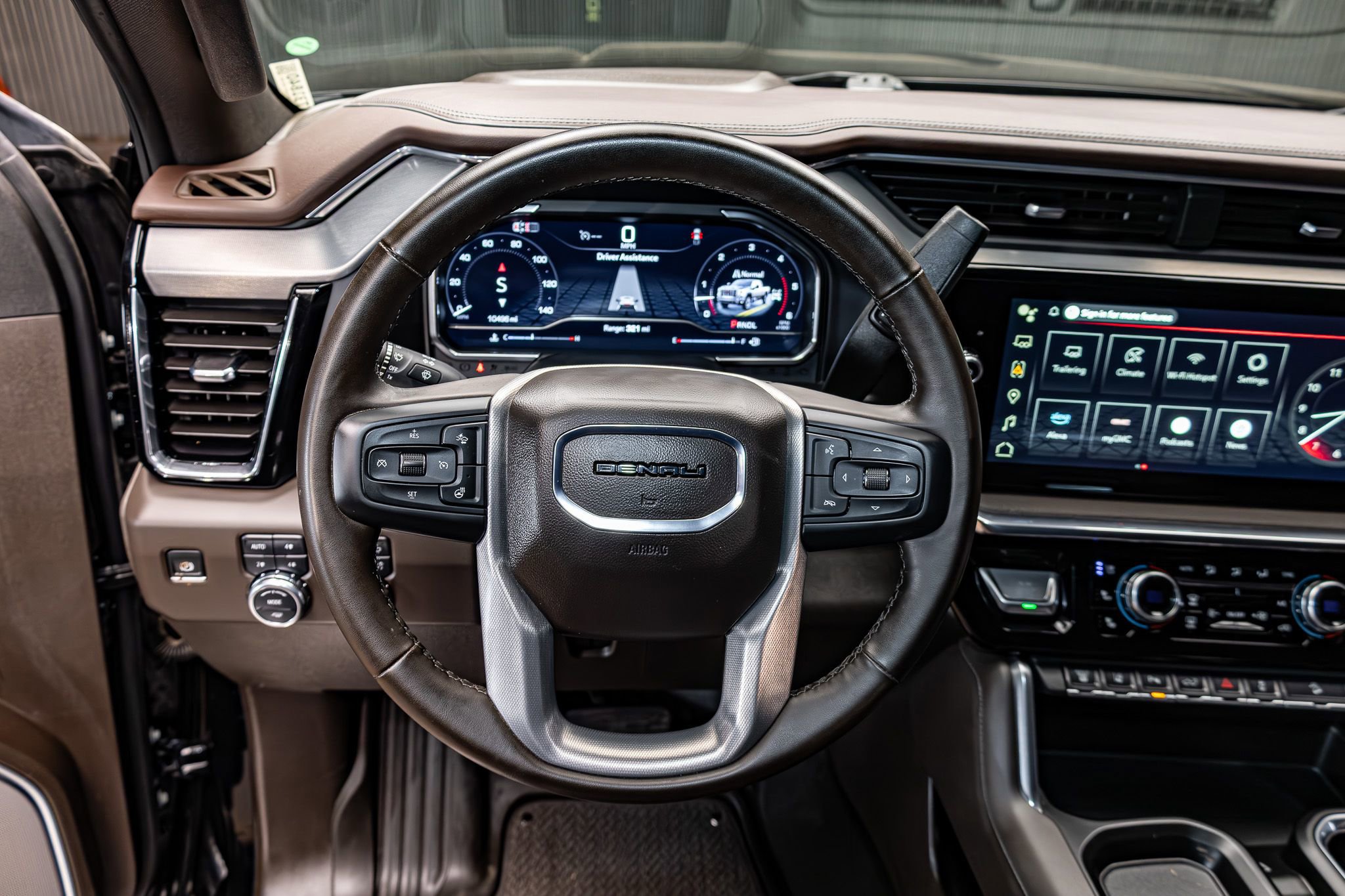 Used 2025 GMC Sierra 2500 Denali w/ Denali Reserve Package image 20