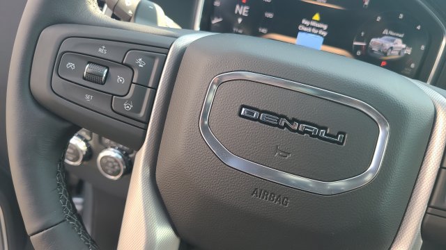 New 2026 GMC Sierra 1500 Denali w/ Technology Package AWD/4WD image 18