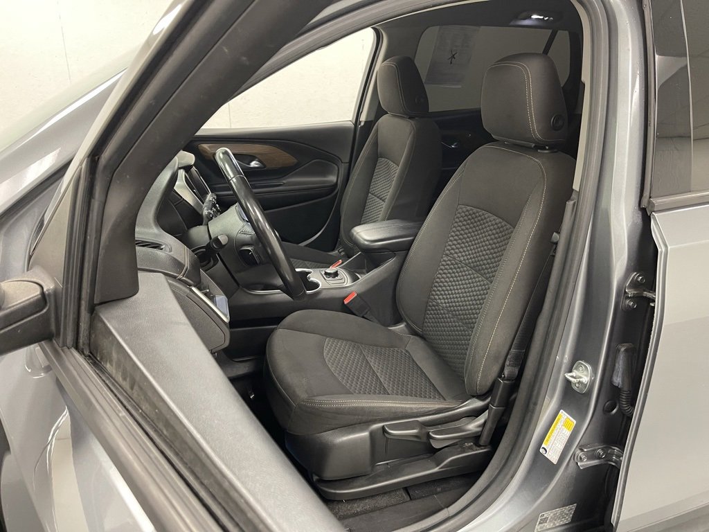 Used 2020 GMC Terrain SLE image 18