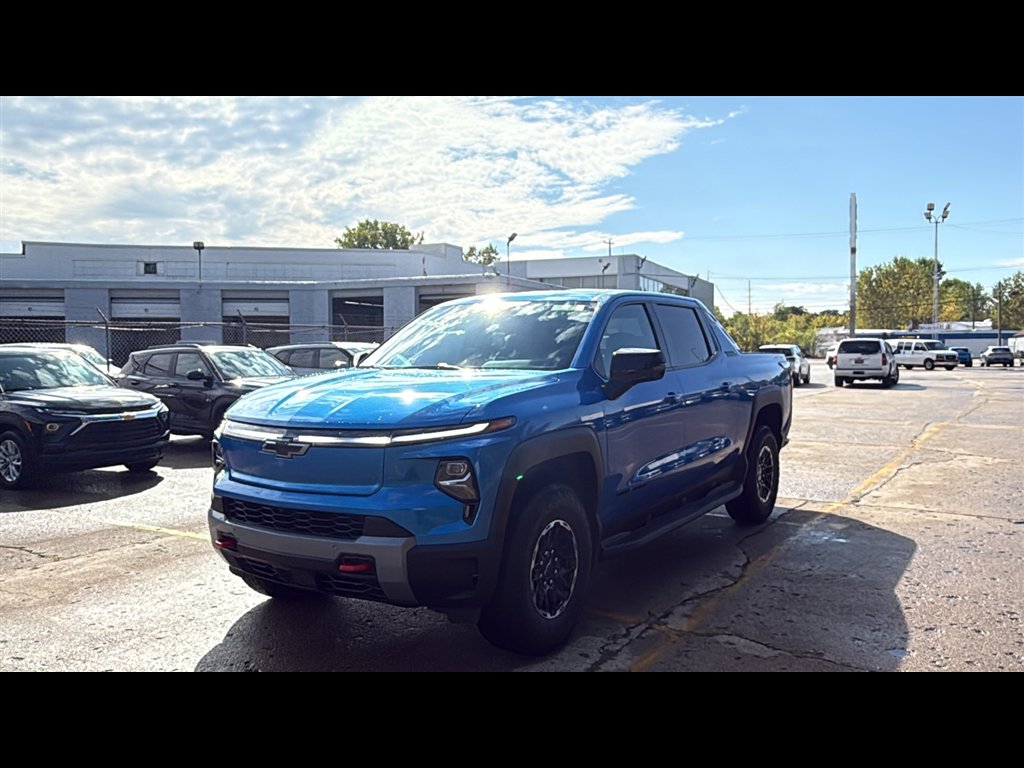 New 2026 Chevrolet Silverado EV Trail Boss image 2