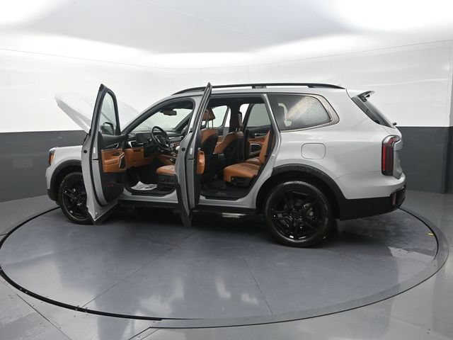 Used 2025 Kia Telluride EX X-Line AWD/4WD image 35