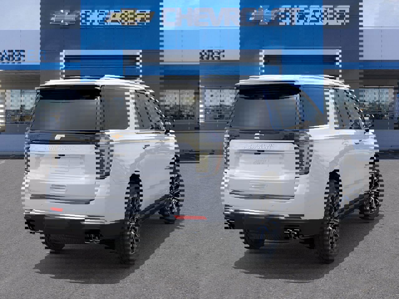 New 2026 Chevrolet Suburban High Country image 4