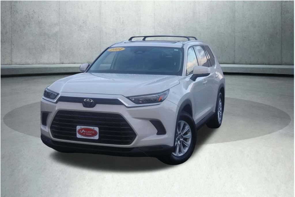 Used 2024 Toyota Grand Highlander AWD image 26