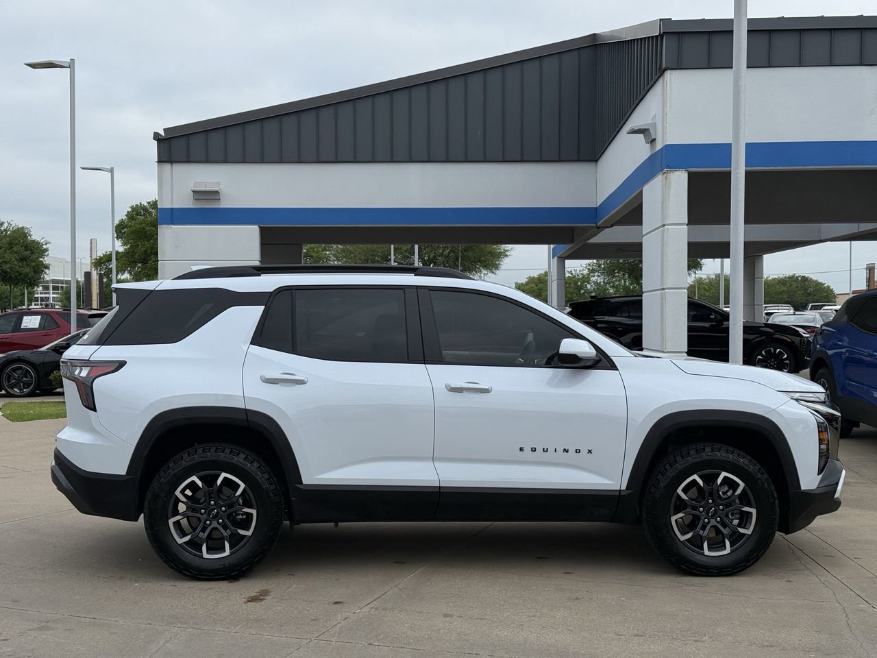 Certified 2026 Chevrolet Equinox ACTIV w/ LPO, Floor Liner Package image 3