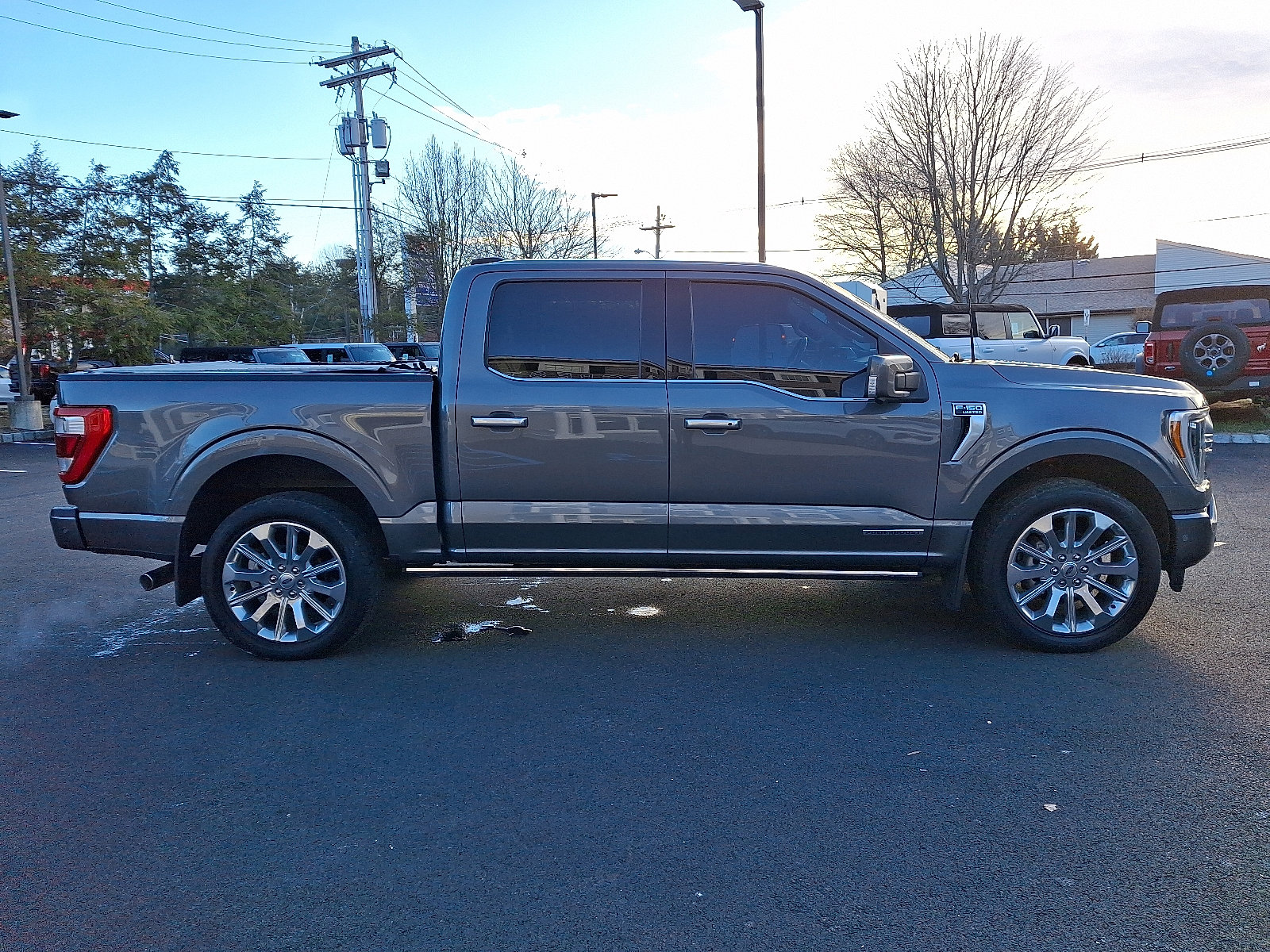 Used 2022 Ford F150 Limited image 4