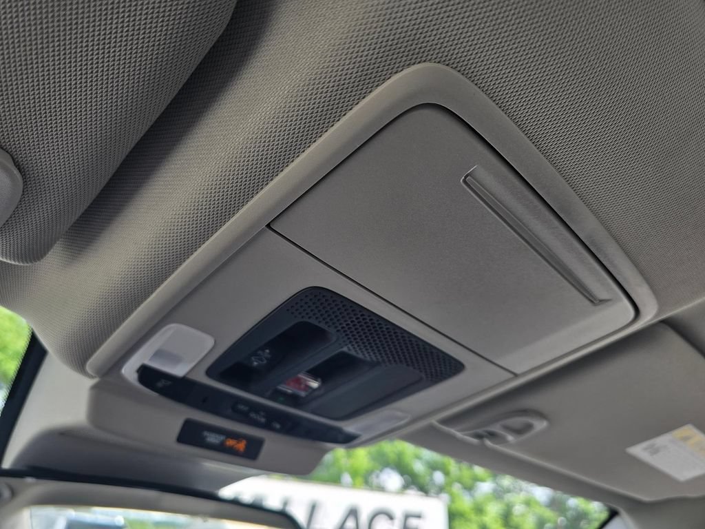 New 2026 Honda Accord SE image 23
