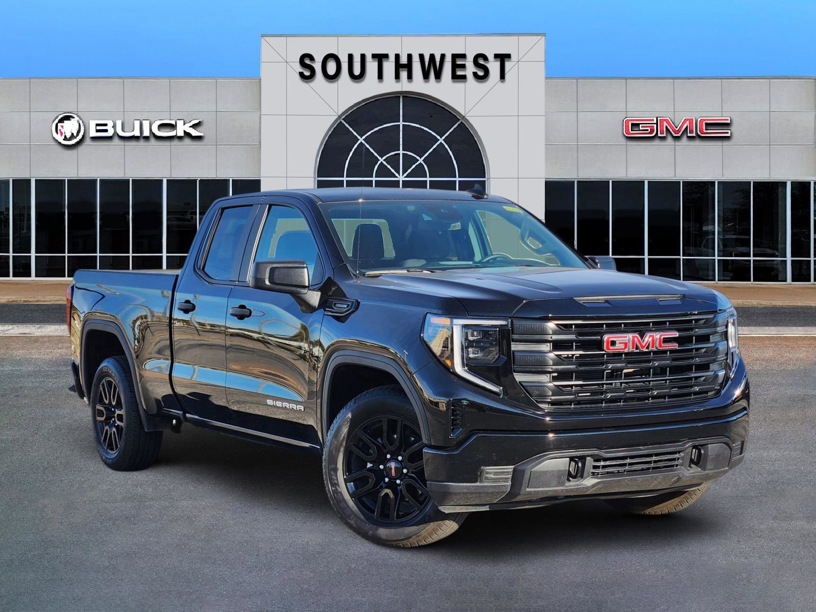New 2025 GMC Sierra 1500 Pro w/ Graphite Edition