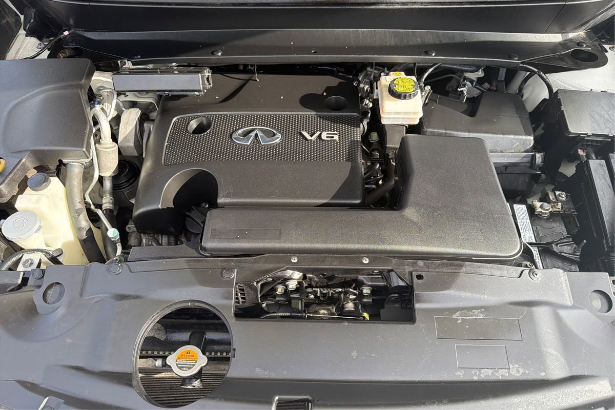 Used 2015 INFINITI QX60 Base image 25