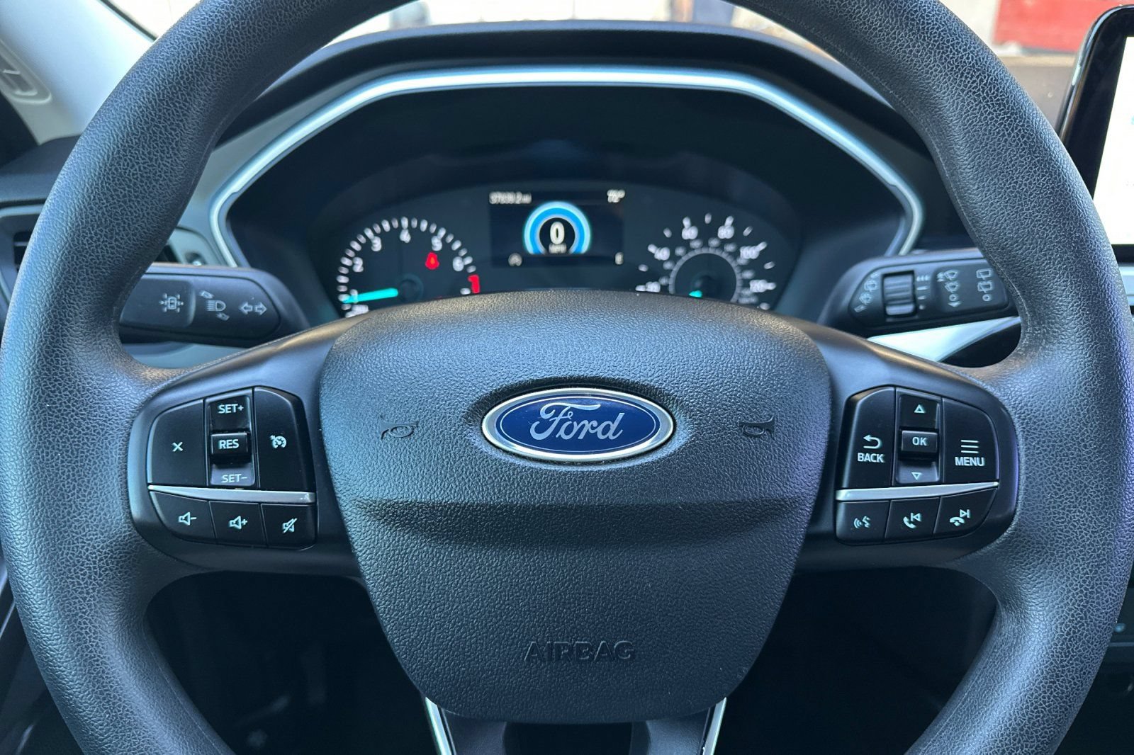 Used 2022 Ford Escape SE FWD image 22