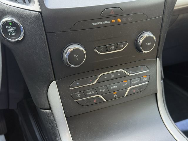 Used 2019 Ford Edge SEL w/ Equipment Group 201A FWD image 27
