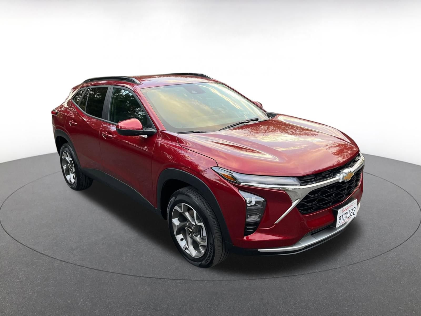 Used 2025 Chevrolet Trax LT w/ LT Convenience Package