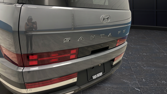 Used 2025 Hyundai Santa Fe Limited AWD/4WD image 41