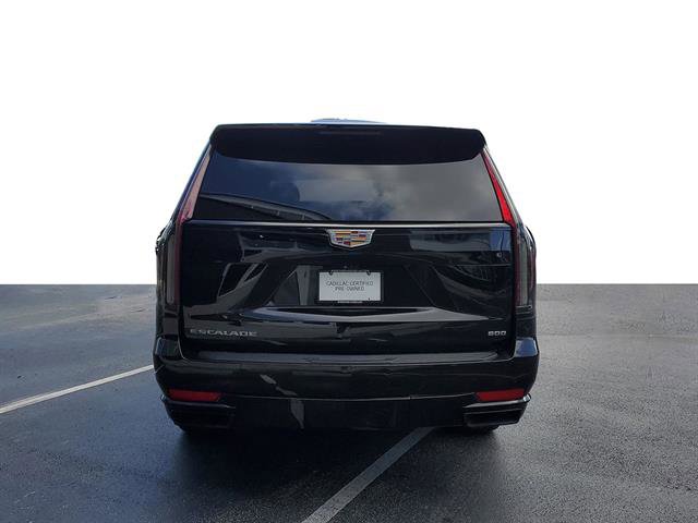 Certified 2022 Cadillac Escalade ESV Sport w/ Touring Package AWD/4WD image 4