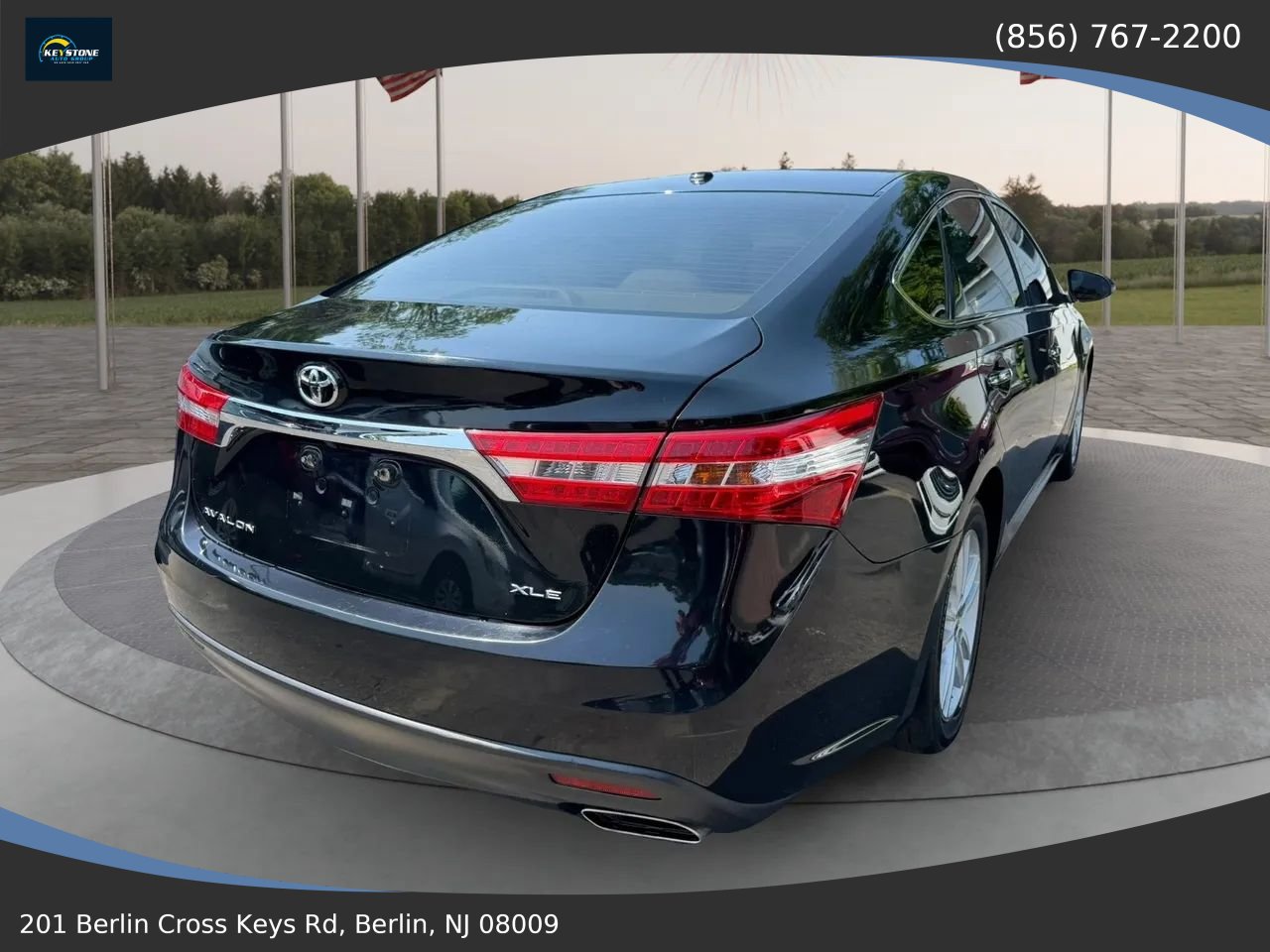 Used 2015 Toyota Avalon XLE FWD image 5