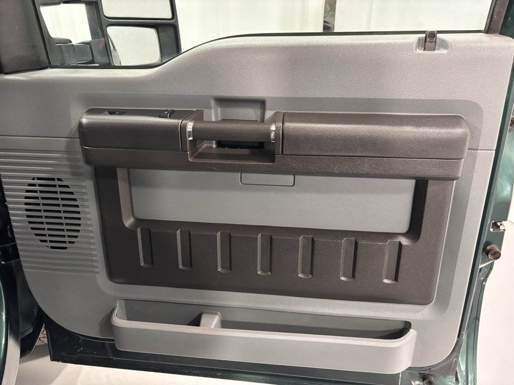 Used 2011 Ford F250 XL image 19