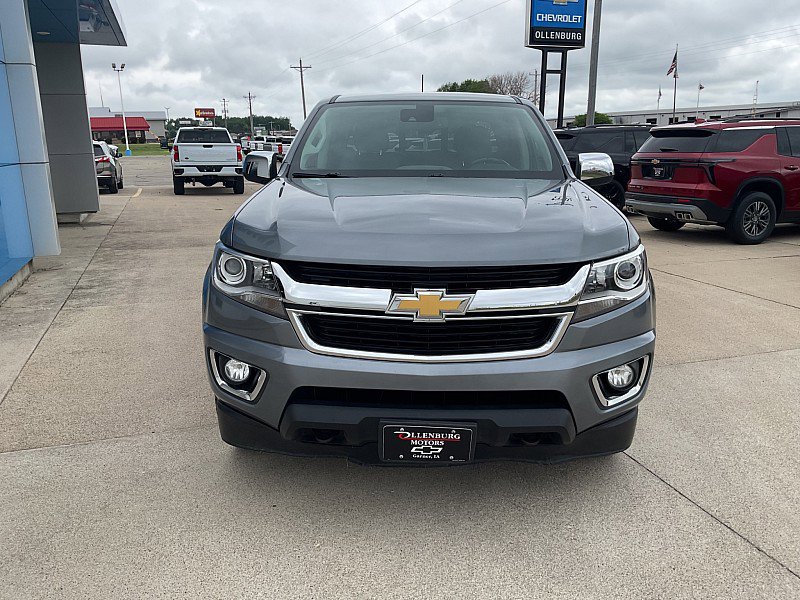 Used 2018 Chevrolet Colorado LT w/ Luxury Package, Chrome AWD/4WD image 3