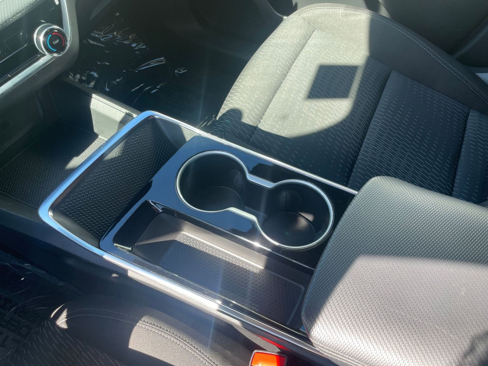 Used 2025 Chevrolet Equinox LT image 41