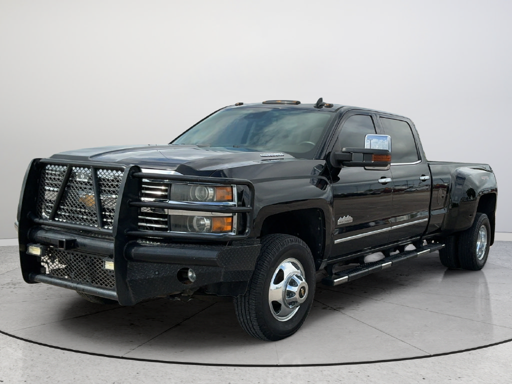 Used 2016 Chevrolet Silverado 3500 High Country w/ Duramax Plus Package AWD/4WD image 3