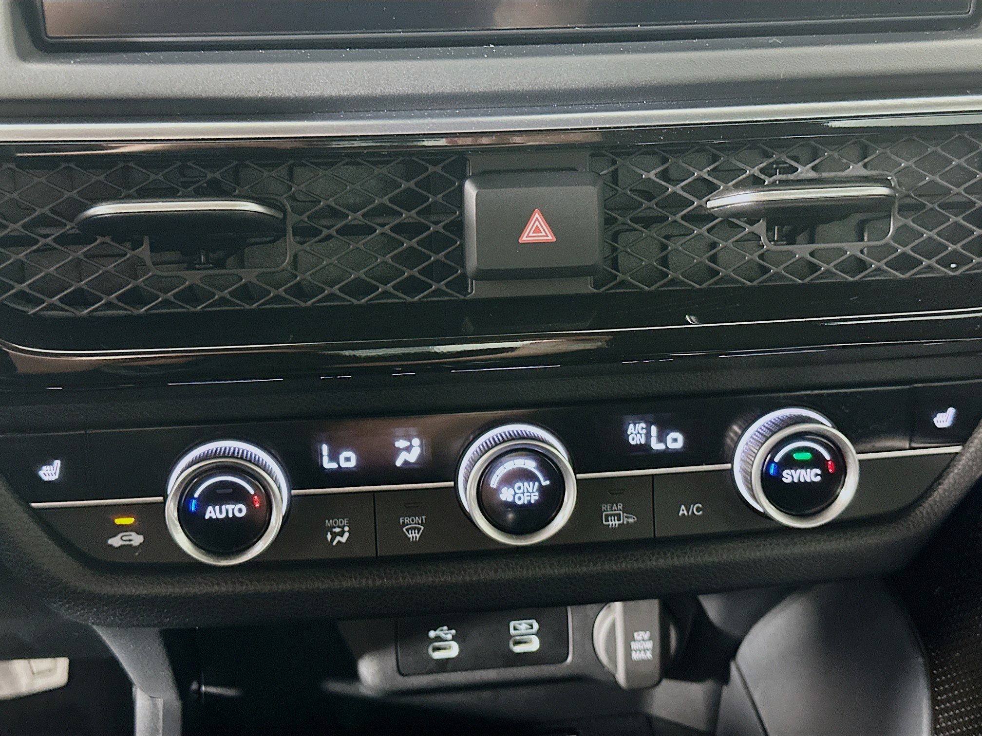 Used 2025 Acura ADX FWD image 23