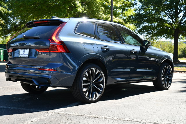 New 2027 Volvo XC60 B5 Ultra AWD/4WD image 7