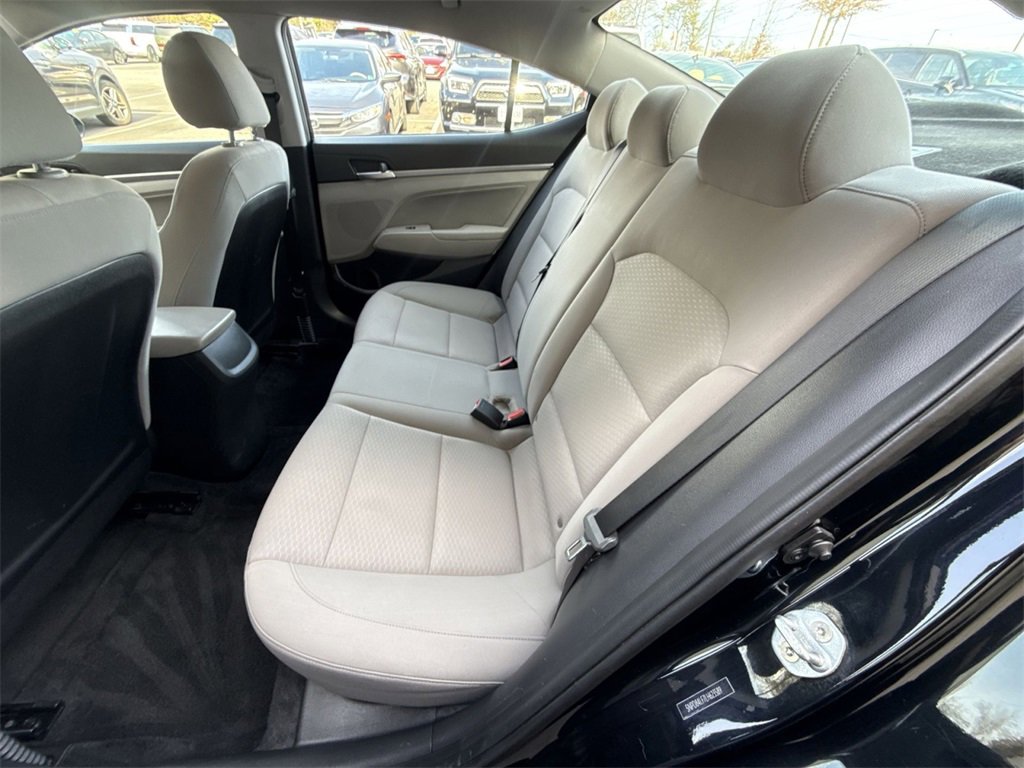 Used 2020 Hyundai Elantra SEL image 22