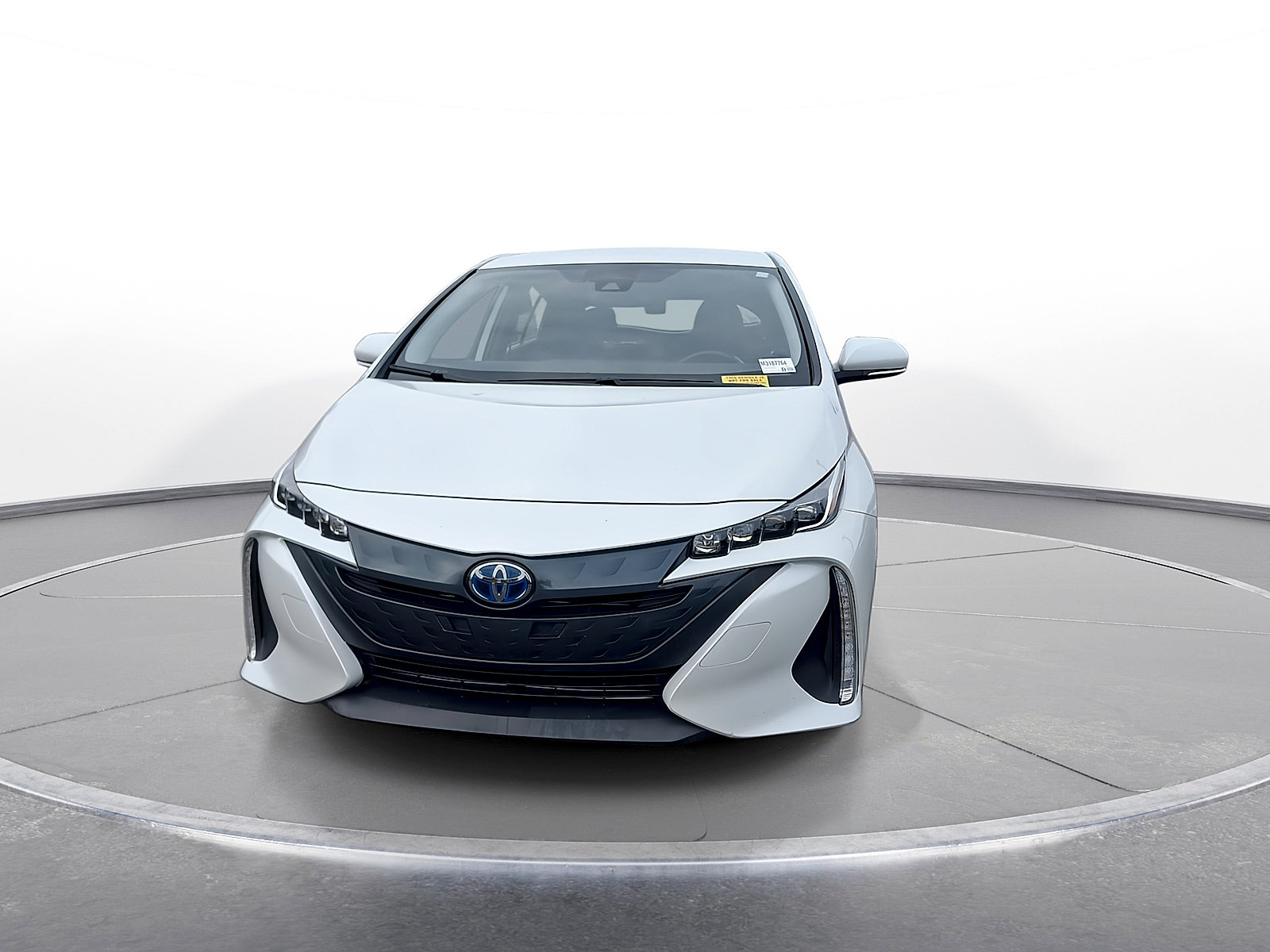 Used 2021 Toyota Prius Prime LE FWD image 3