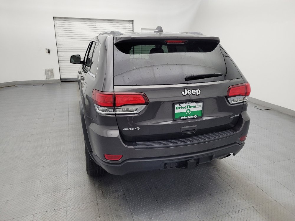 Used 2021 Jeep Grand Cherokee Laredo AWD/4WD image 6