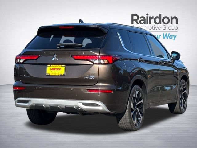 Used 2023 Mitsubishi Outlander SEL AWD/4WD image 6