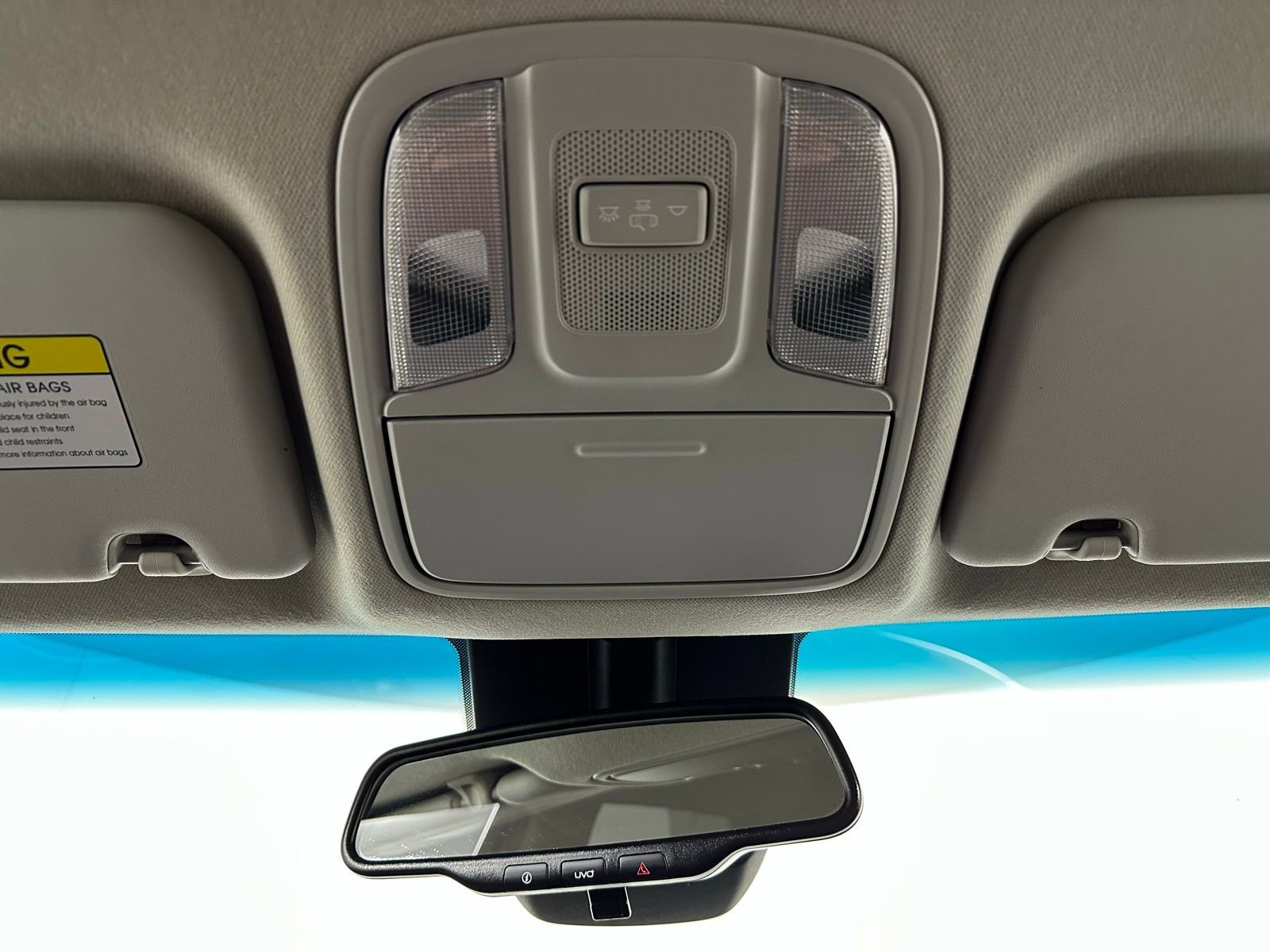 Used 2020 Kia Niro EX image 38