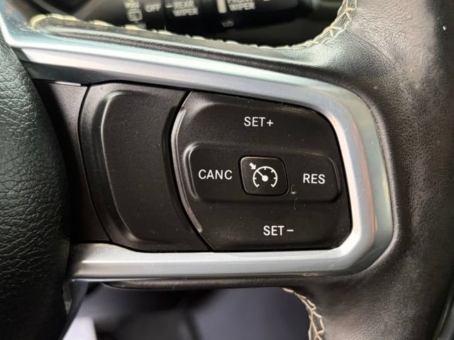 Used 2020 Jeep Wrangler Unlimited Sahara w/ Safety Group AWD/4WD image 17