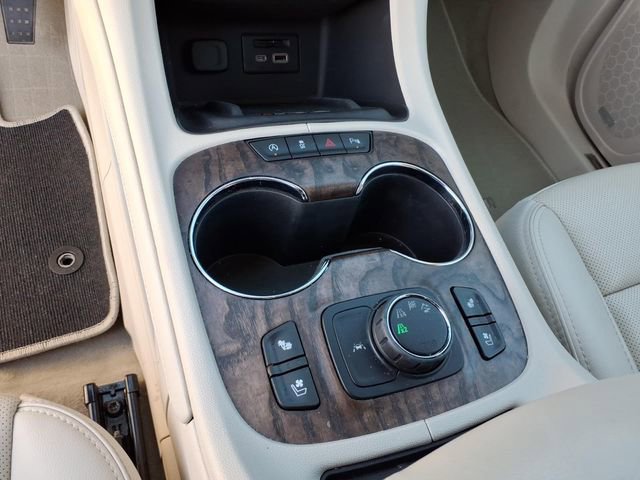 Used 2021 GMC Acadia Denali w/ LPO, Floor Liner Package image 13