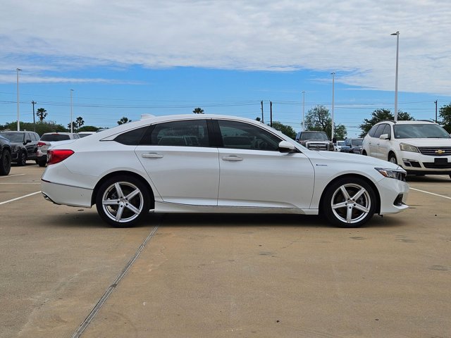 Used 2022 Honda Accord Touring image 4