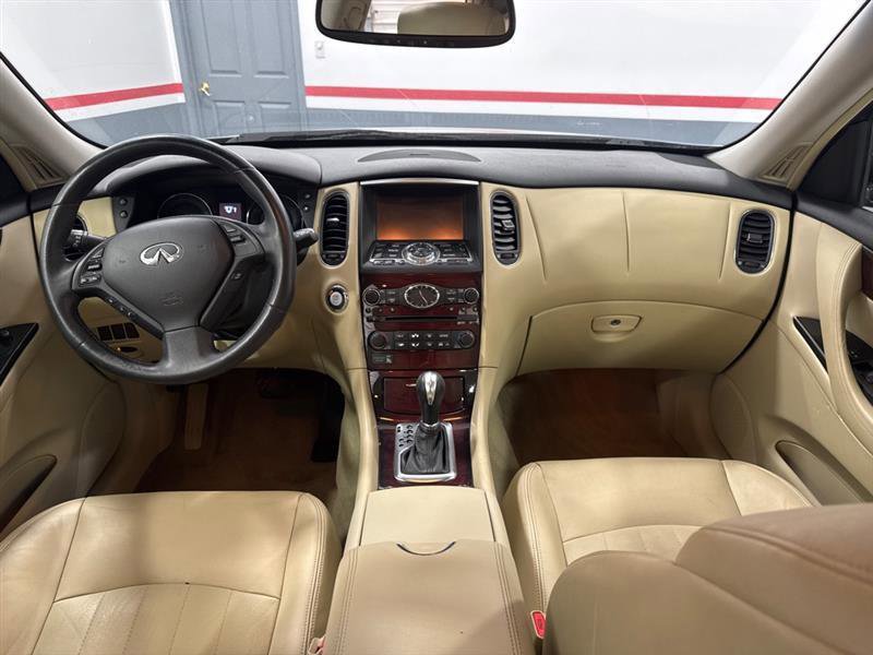 Used 2017 INFINITI QX50 2WD w/ Premium Plus Package image 13