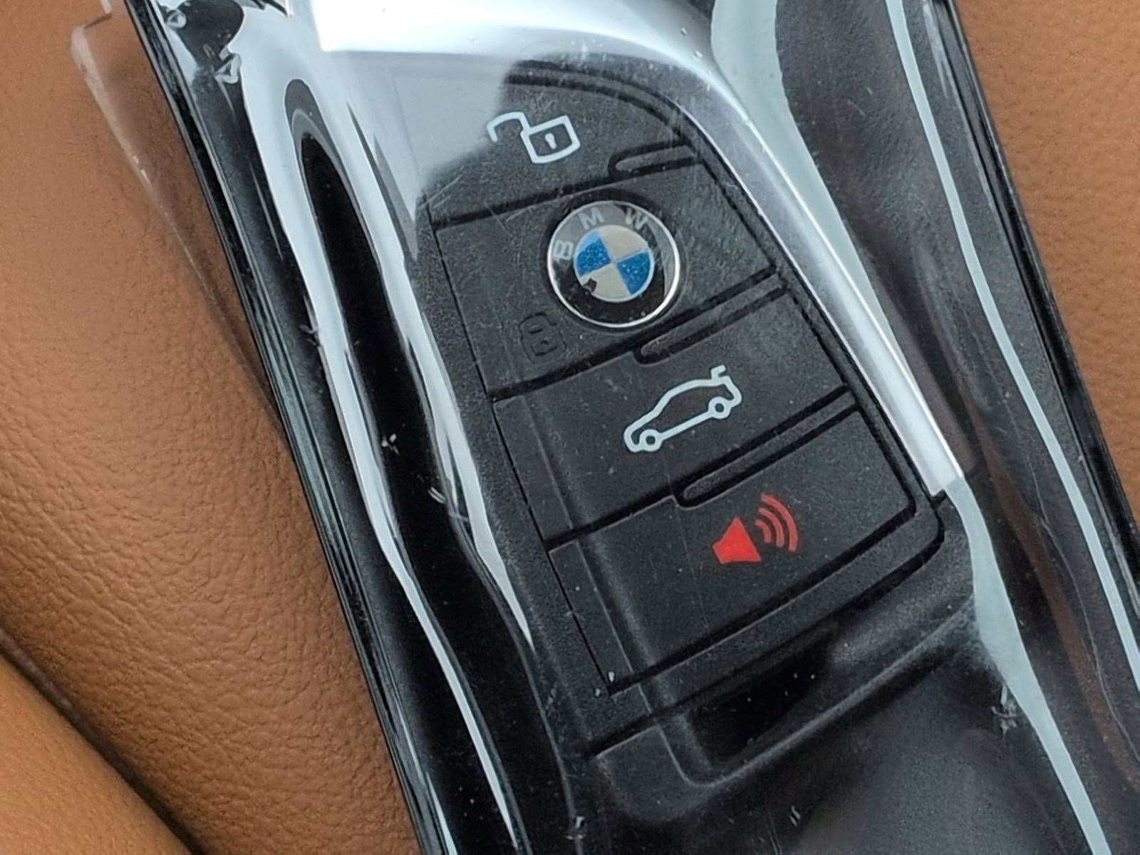 Used 2026 BMW M440i Convertible image 36