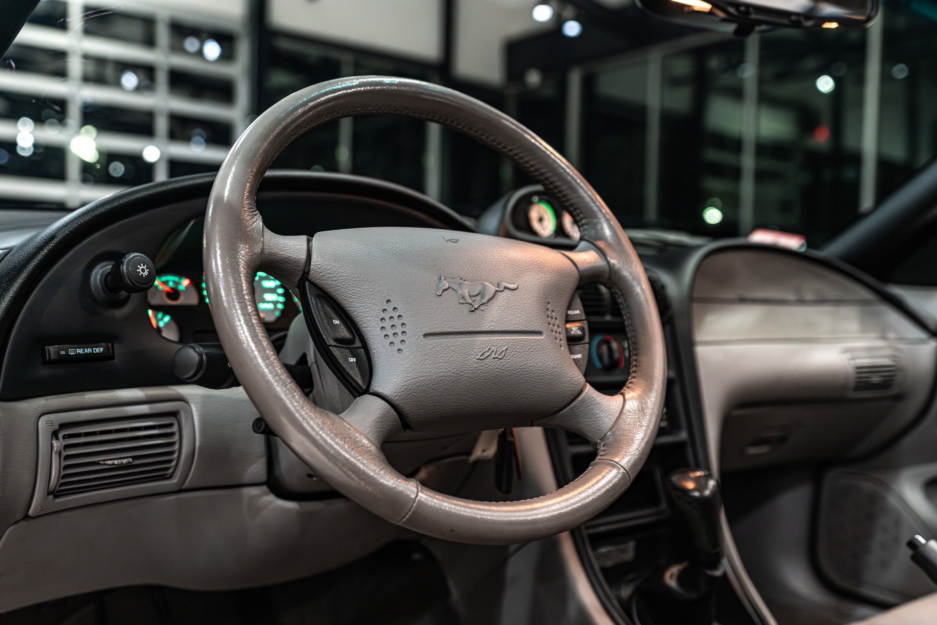 Used 1997 Ford Mustang Convertible image 9