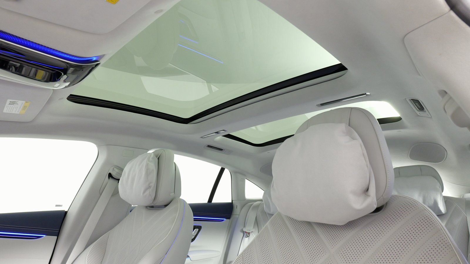 Used 2024 Mercedes-Benz EQS 580 4MATIC Sedan image 41