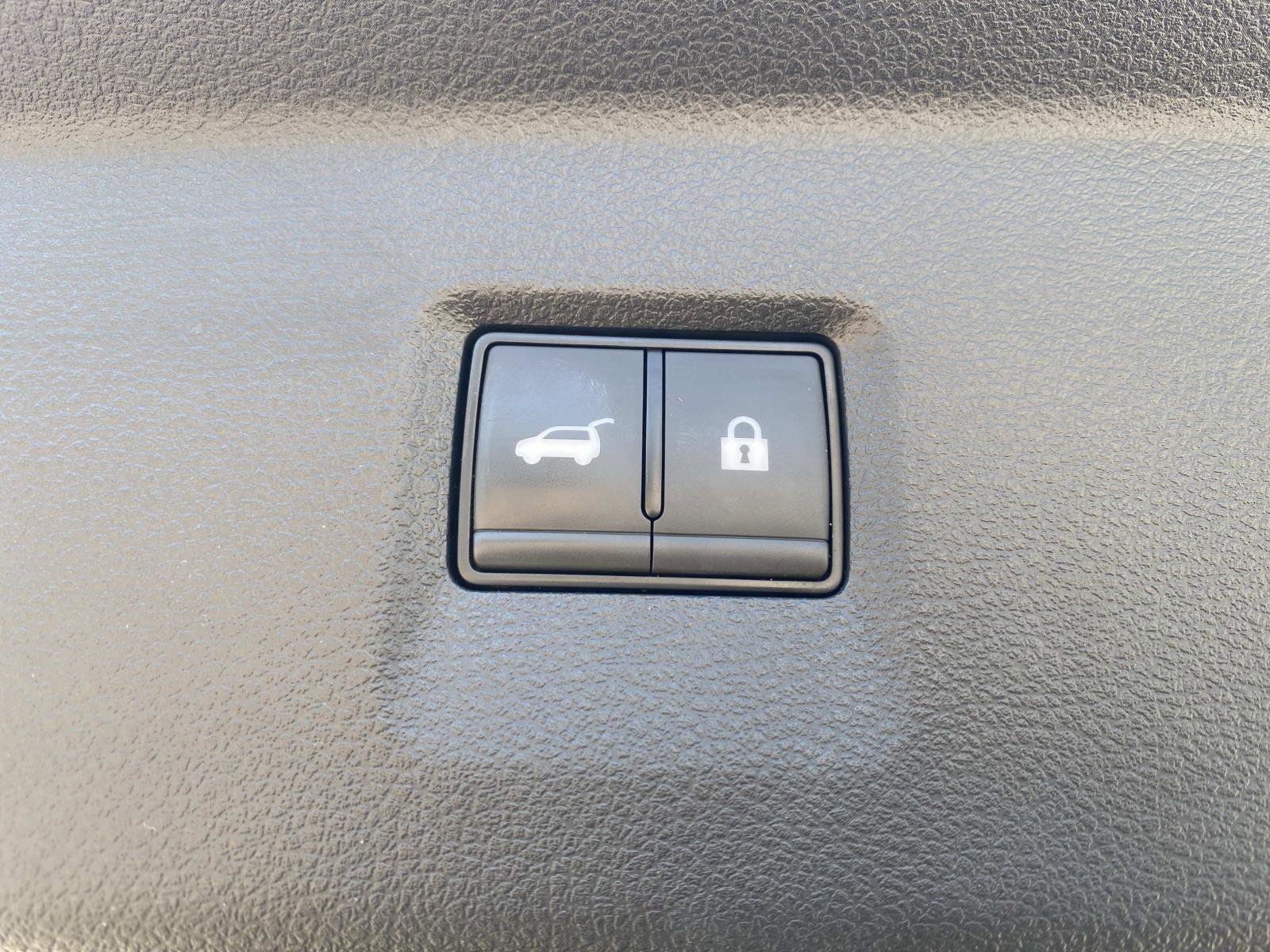 Used 2025 INFINITI QX60 Pure image 9