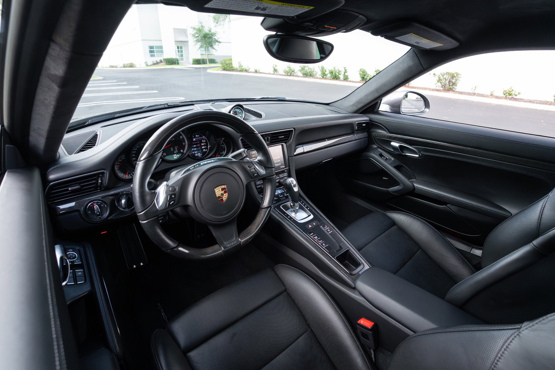 Used 2014 Porsche 911 Turbo S AWD/4WD image 61