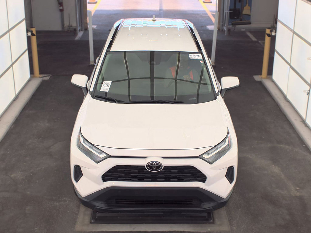 Certified 2024 Toyota RAV4 XLE AWD/4WD image 39