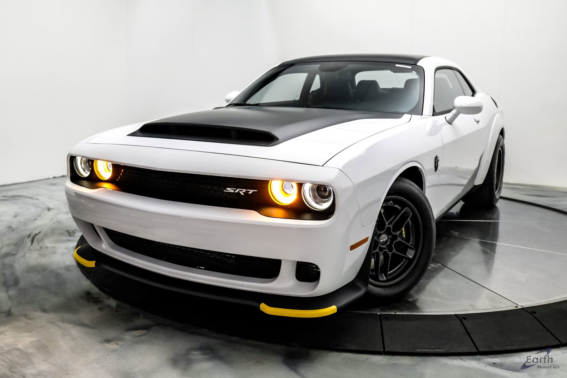 Used 2023 Dodge Challenger SRT Hellcat Redeye image 3