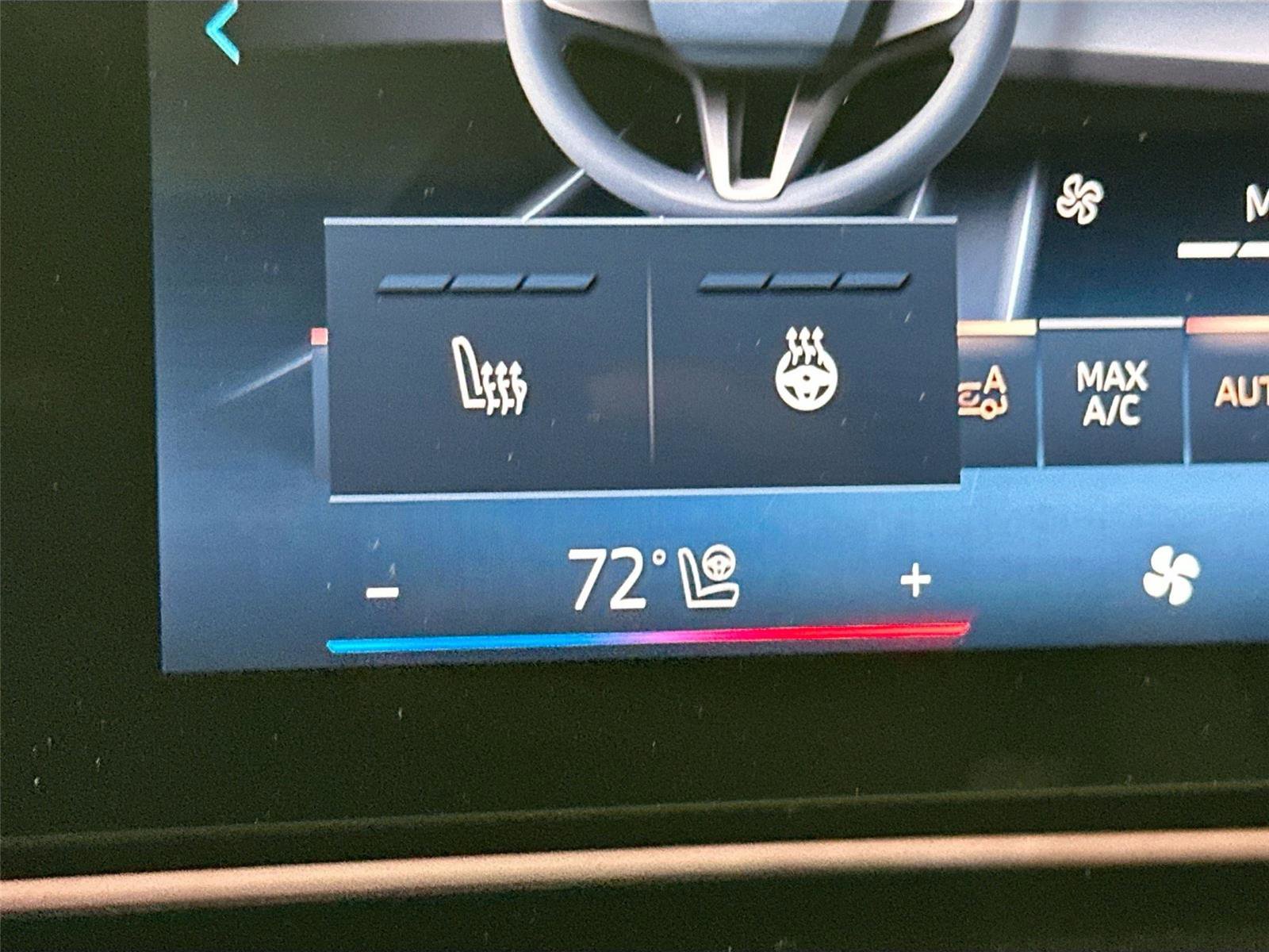 New 2026 BMW X2 xDrive28i AWD/4WD image 22