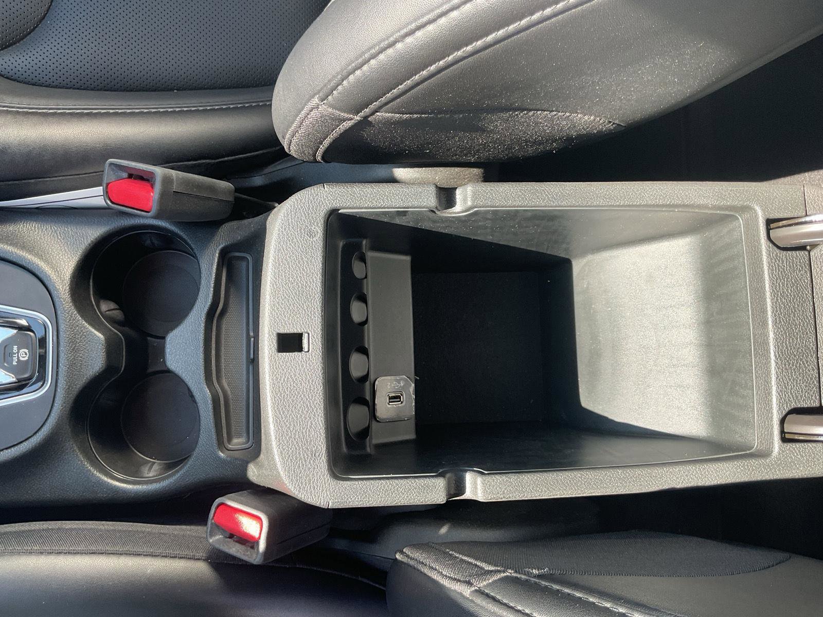 Used 2023 Jeep Cherokee Altitude Lux image 21