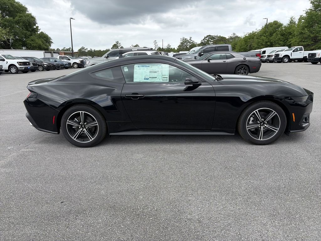 Used 2025 Ford Mustang Premium RWD image 8